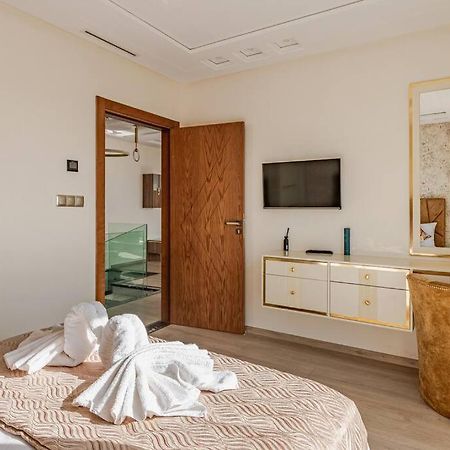 Royale Duplexe Pleine Centre Tanger Apartment Exterior foto
