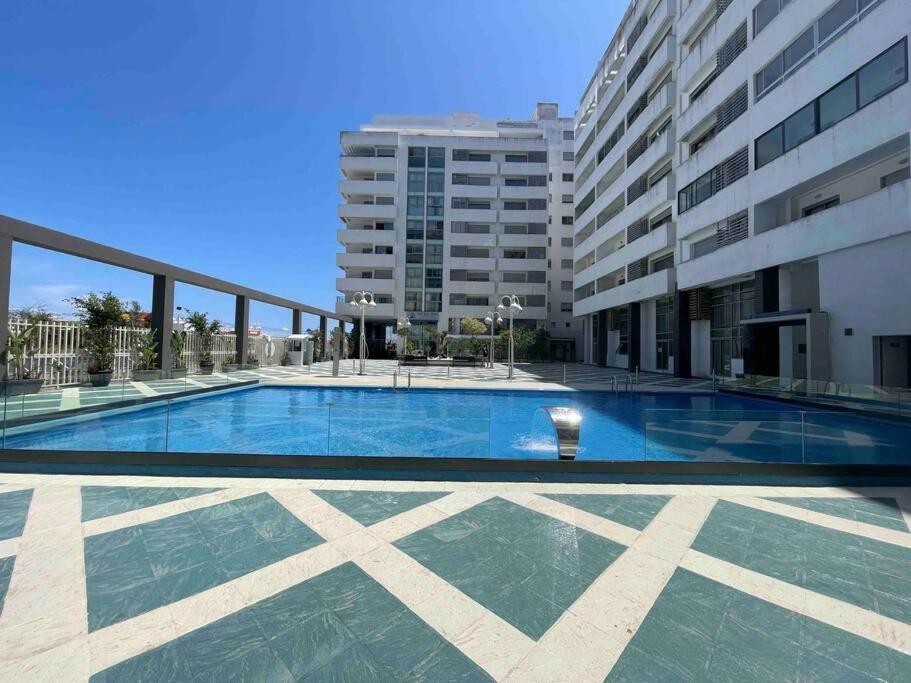 Royale Duplexe Pleine Centre Tanger Apartment Exterior foto
